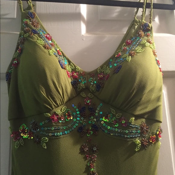 Sue Wong silk drop waist, handkerchief hemline. - Picture 2 of 3